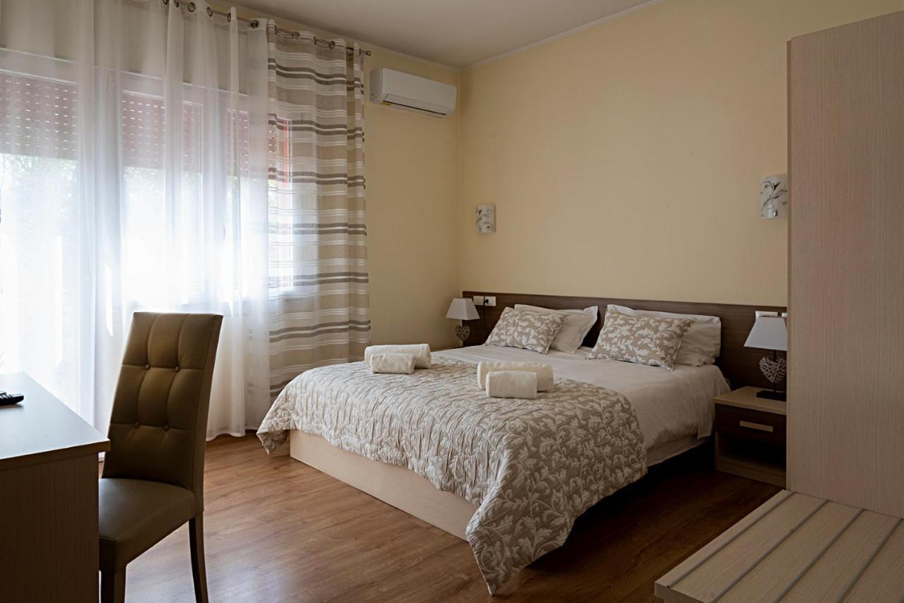 Bed & Breakfast Treviso Rooms